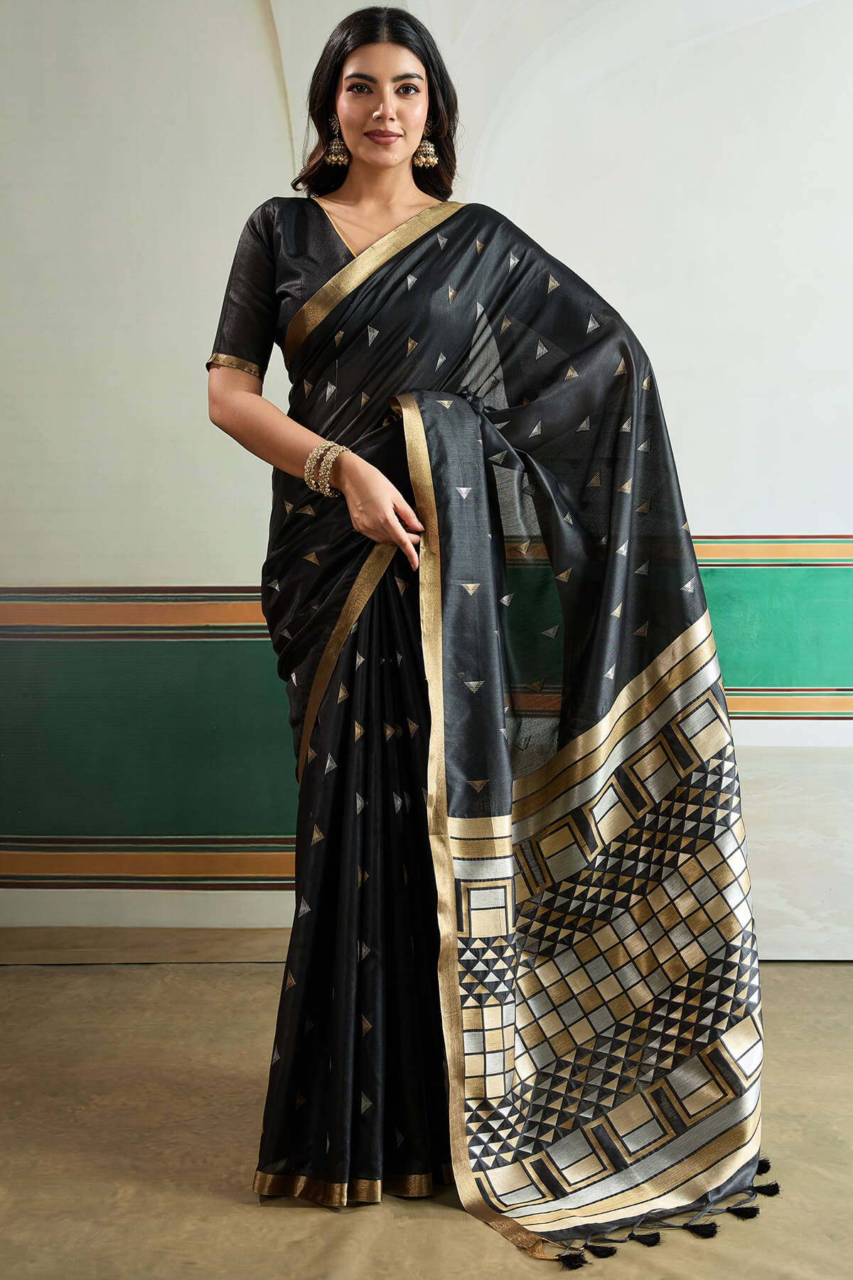Unique Black Pure Zari Weaving Banarasi Tussar Silk Saree With Seraglio Blouse Piece