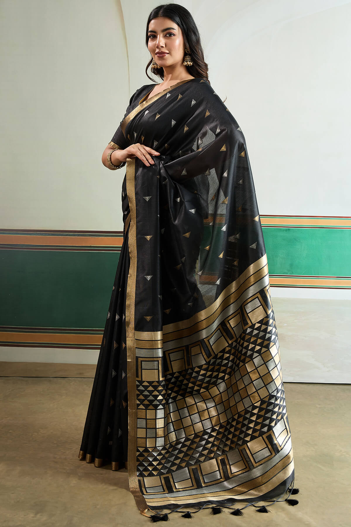 Unique Black Pure Zari Weaving Banarasi Tussar Silk Saree With Seraglio Blouse Piece