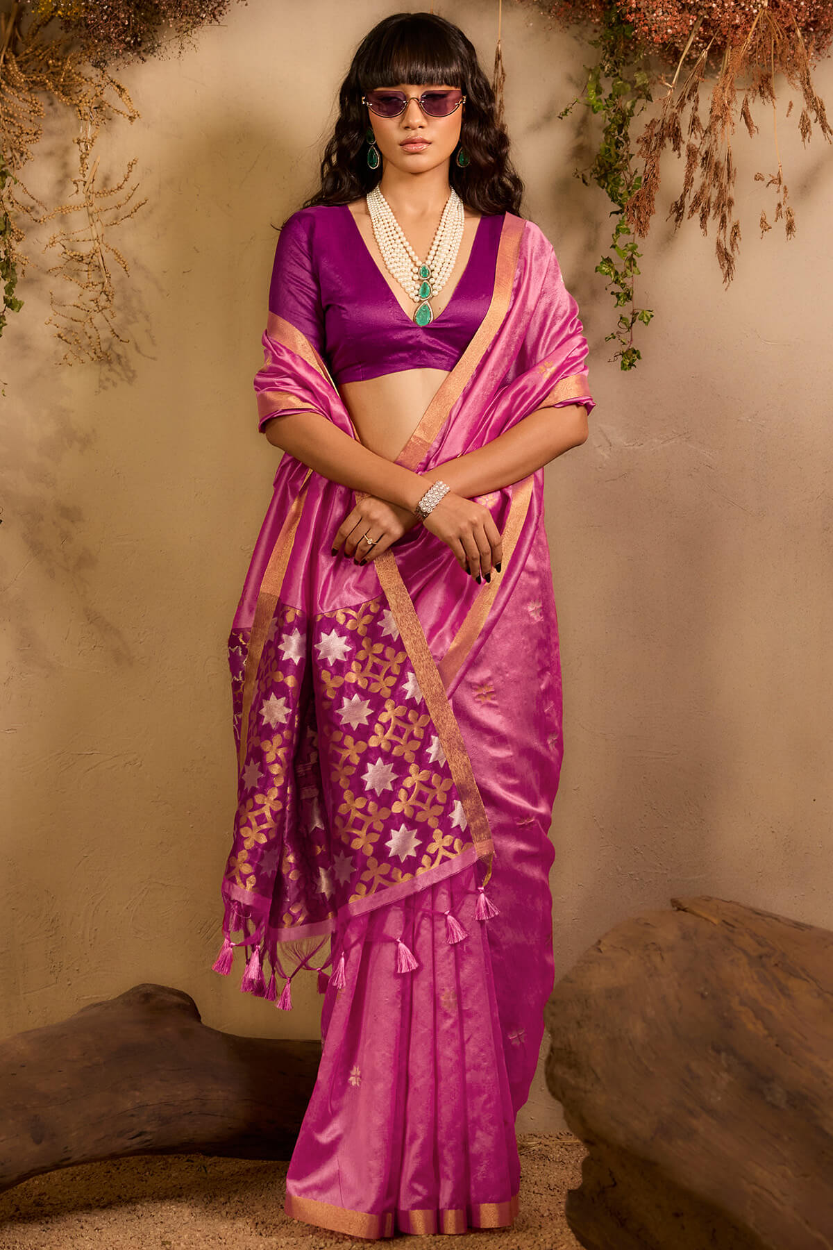 Epiphany Pink Pure Zari Weaving Banarasi Tussar Silk Saree With Beauteous Blouse Piece