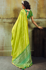 Ebullience Parrot Banarasi Handloom Silk Saree With Panoply Blouse Piece