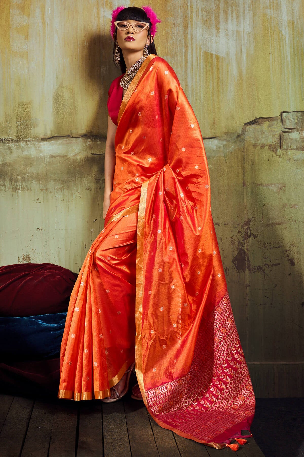 Denouement Orange Banarasi Handloom Silk Saree With Splendorous Blouse Piece