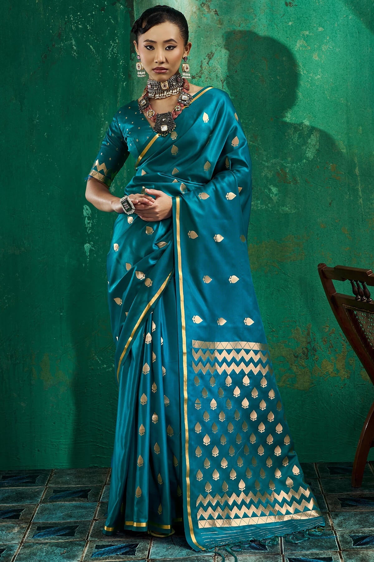 Glowing Rama Banarasi Satin Silk Saree With Prodigal Blouse