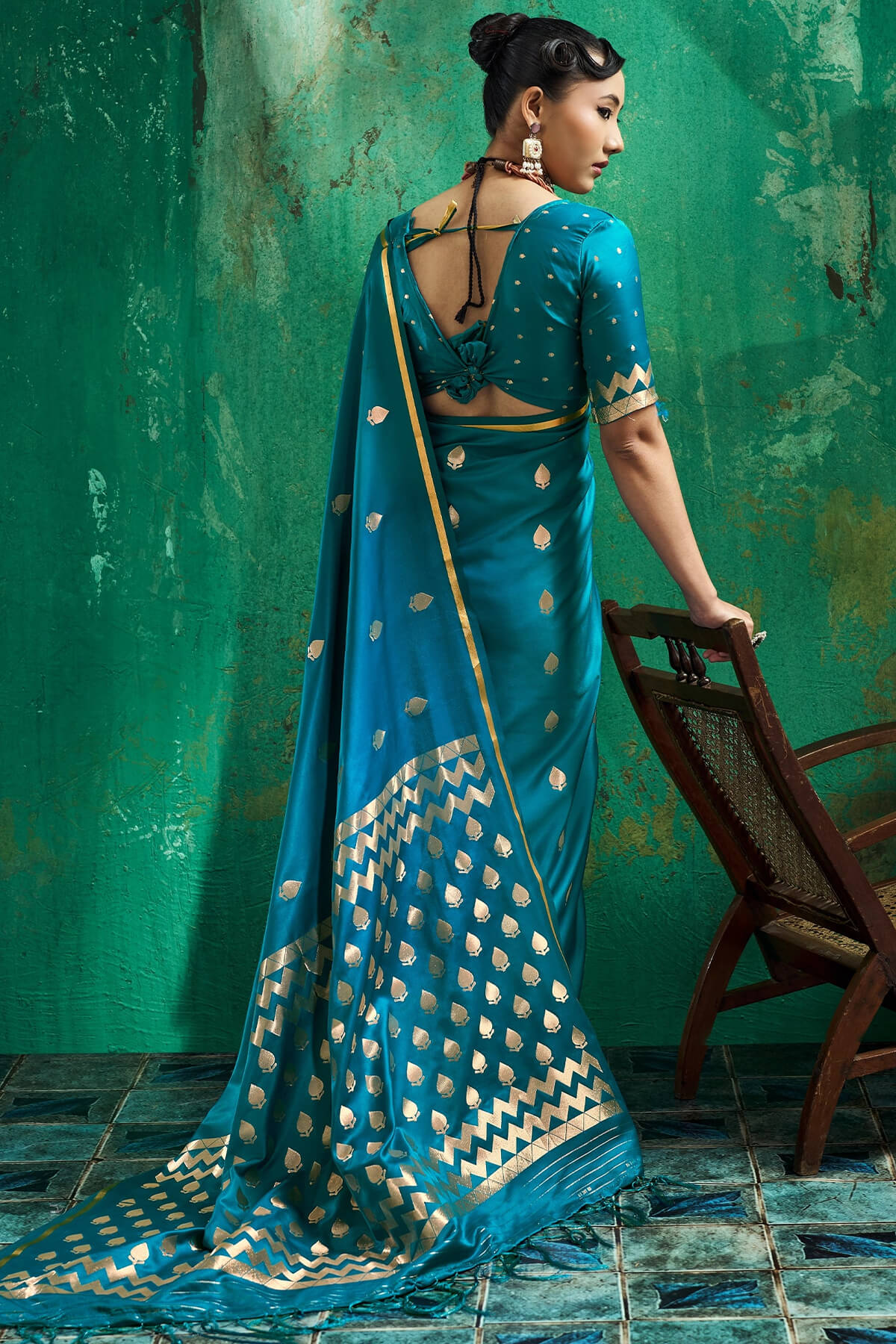 Glowing Rama Banarasi Satin Silk Saree With Prodigal Blouse