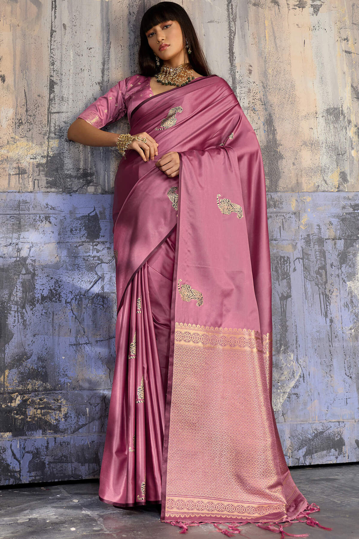Jubilant Pink Banarasi Satin Silk Saree With Surpassing Blouse
