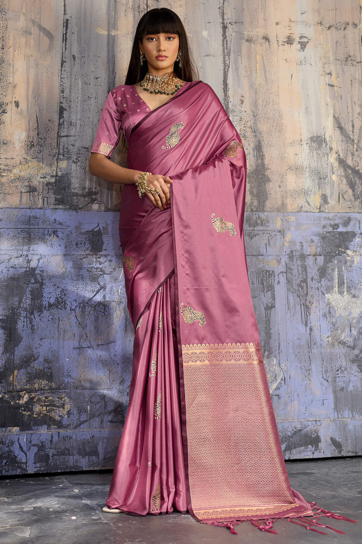 Jubilant Pink Banarasi Satin Silk Saree With Surpassing Blouse