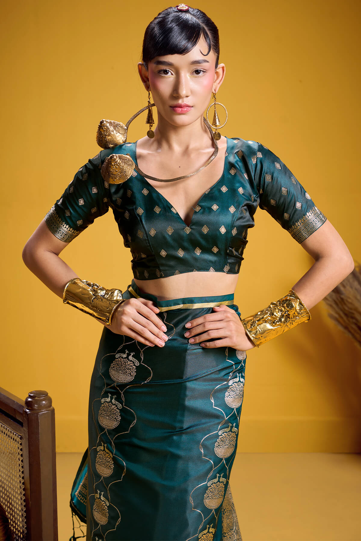 Majestic Dark Green Banarasi Satin Silk Saree With Demanding Blouse