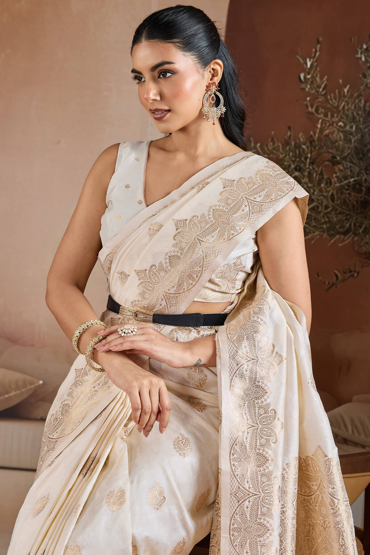 Dissemble Beige Pure Zari Weaving Banarasi Silk Saree With Girlish Blouse Piece