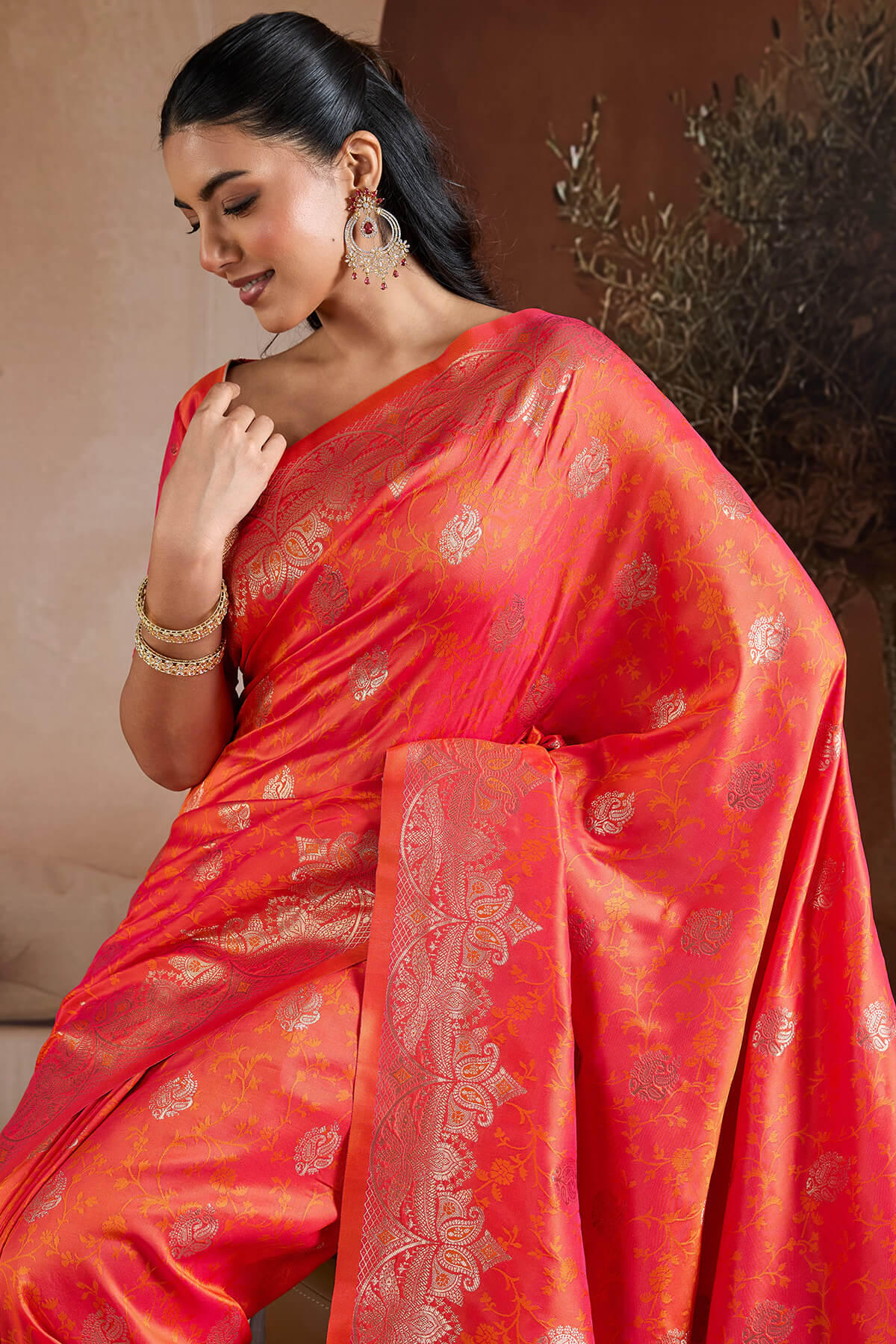 Fugacious Pink Pure Zari Weaving Banarasi Silk Saree With Piquant Blouse Piece