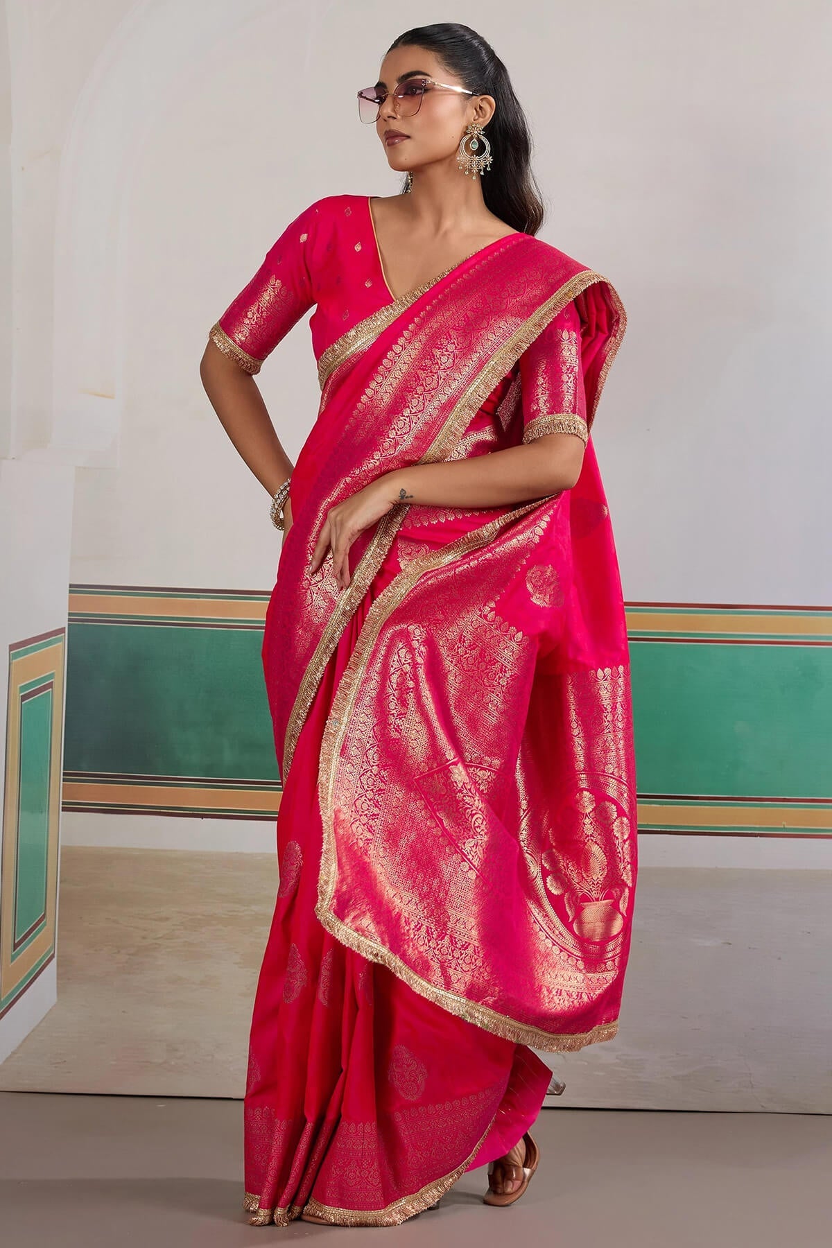 Engaging Dark Pink Pure Zari Weaving Banarasi Silk Saree With Fancy Lace Border