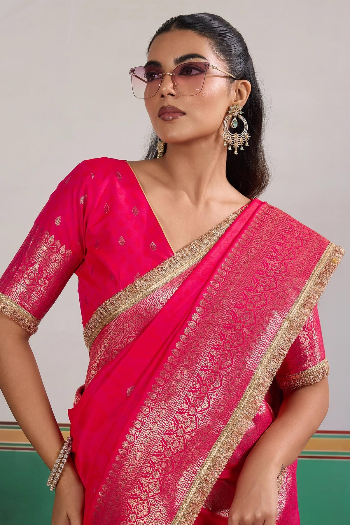 Engaging Dark Pink Pure Zari Weaving Banarasi Silk Saree With Fancy Lace Border