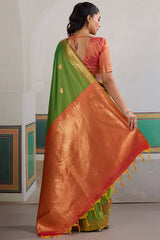 Angelic Green Pure Zari Weaving Banarasi Silk Saree With Resplendent Blouse Piece