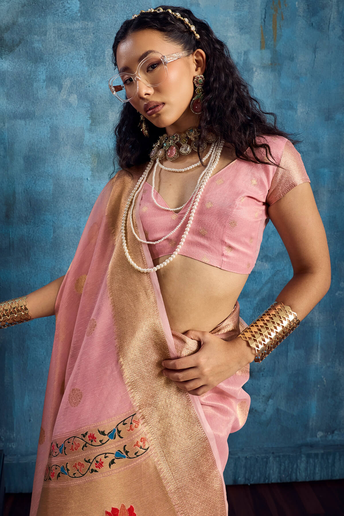 Exemplary Pink Paithani Pure Tissue Silk Saree With Marvellous Blouse Piece