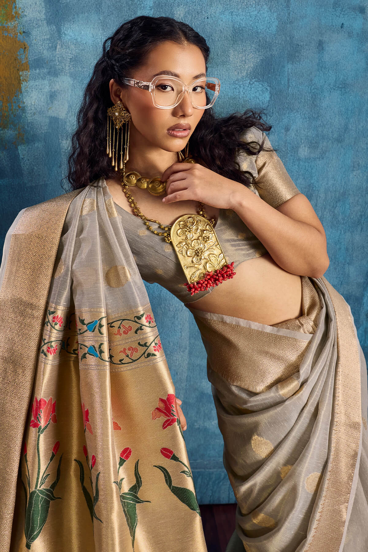 Rhapsodic Grey Paithani Pure Tissue Silk Saree With Bucolic Blouse Piece