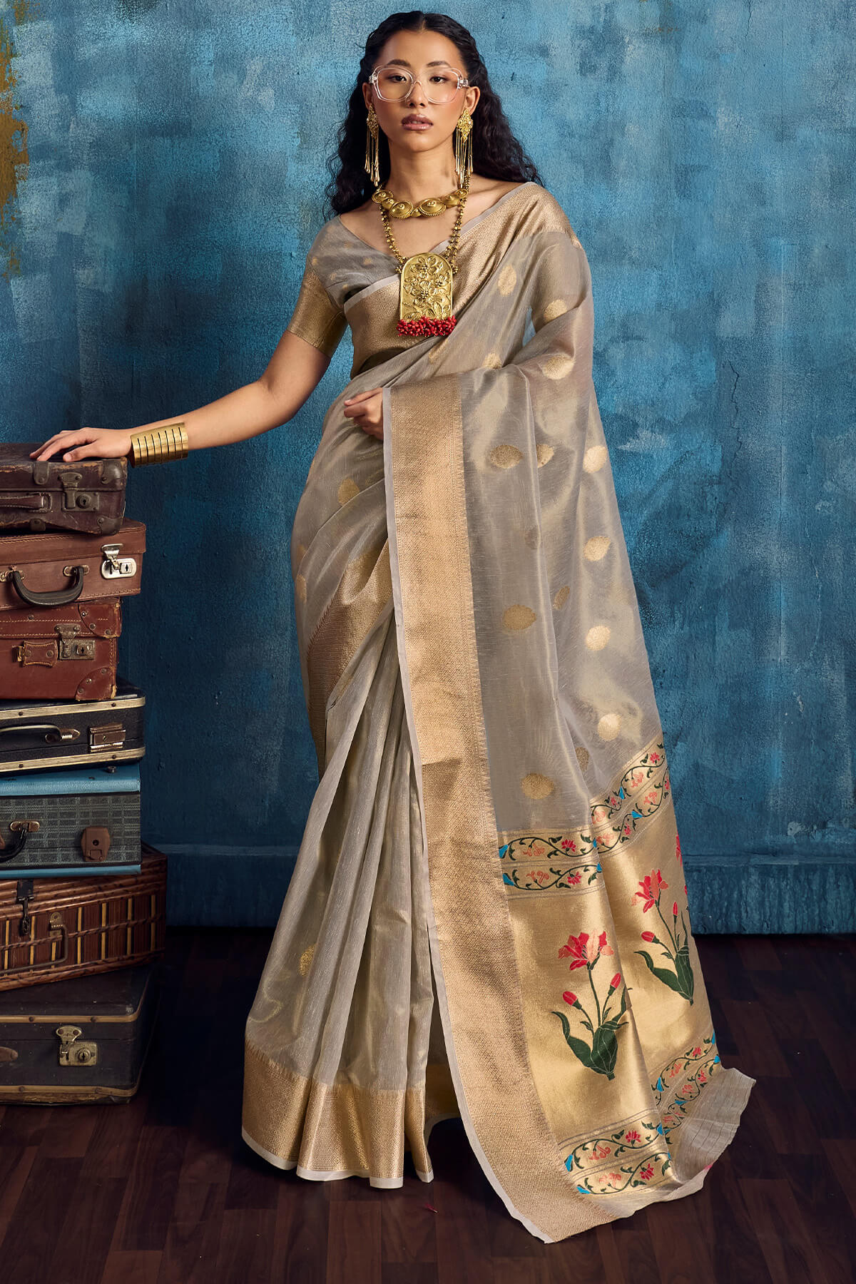 Rhapsodic Grey Paithani Pure Tissue Silk Saree With Bucolic Blouse Piece
