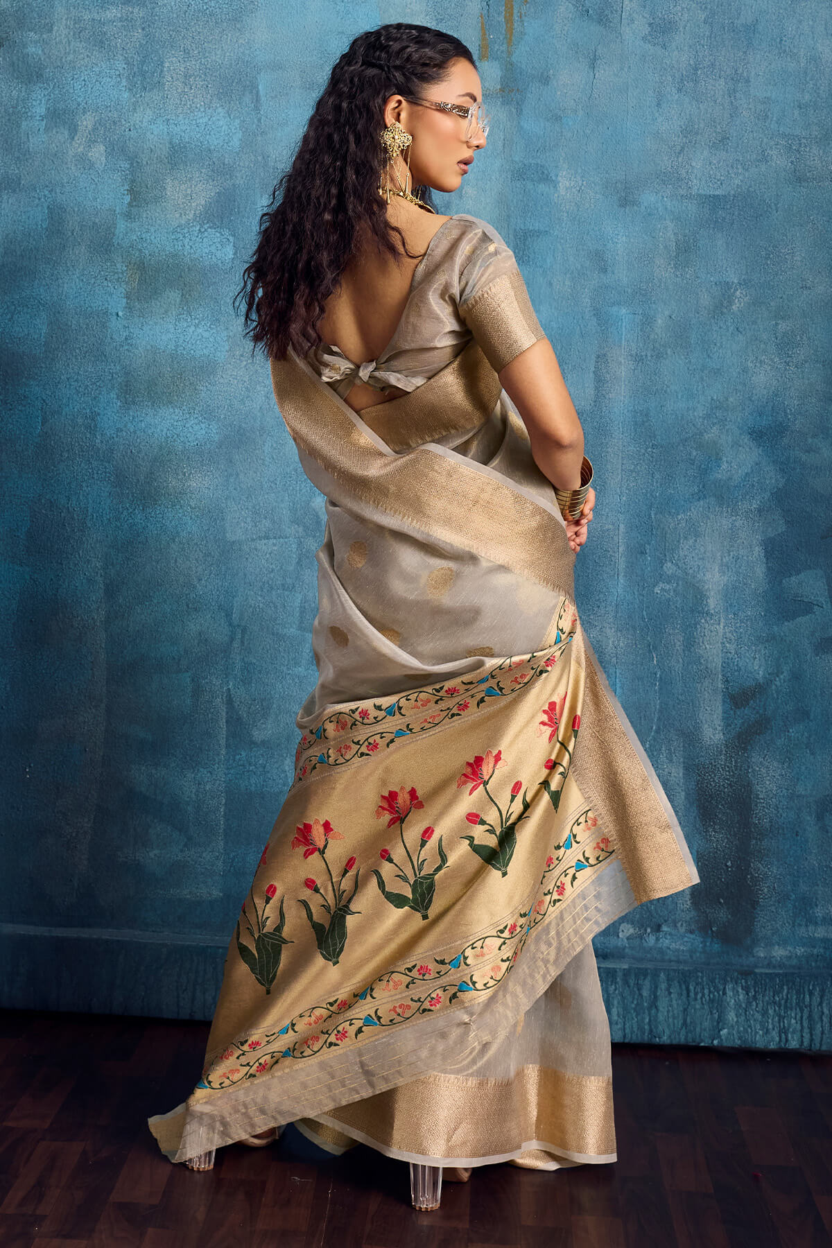 Rhapsodic Grey Paithani Pure Tissue Silk Saree With Bucolic Blouse Piece