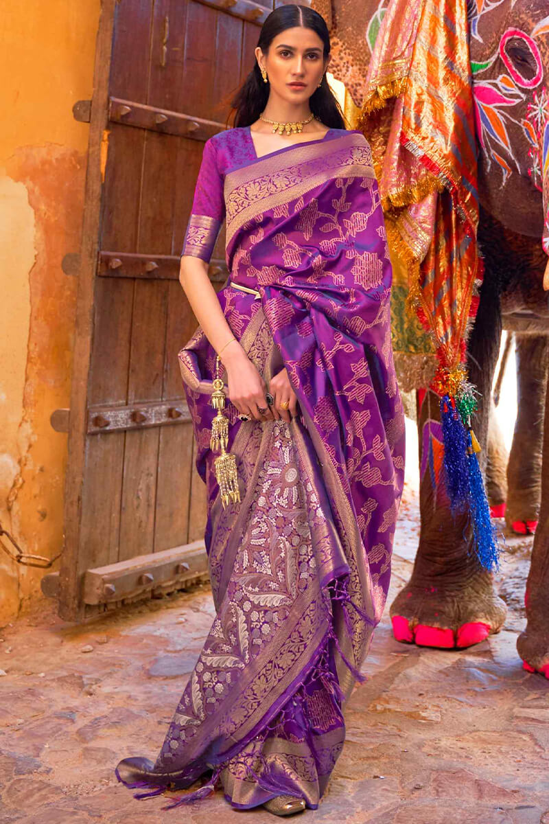 Staggering Purple Soft Banarasi Silk Saree With Sempiternal Blouse Piece
