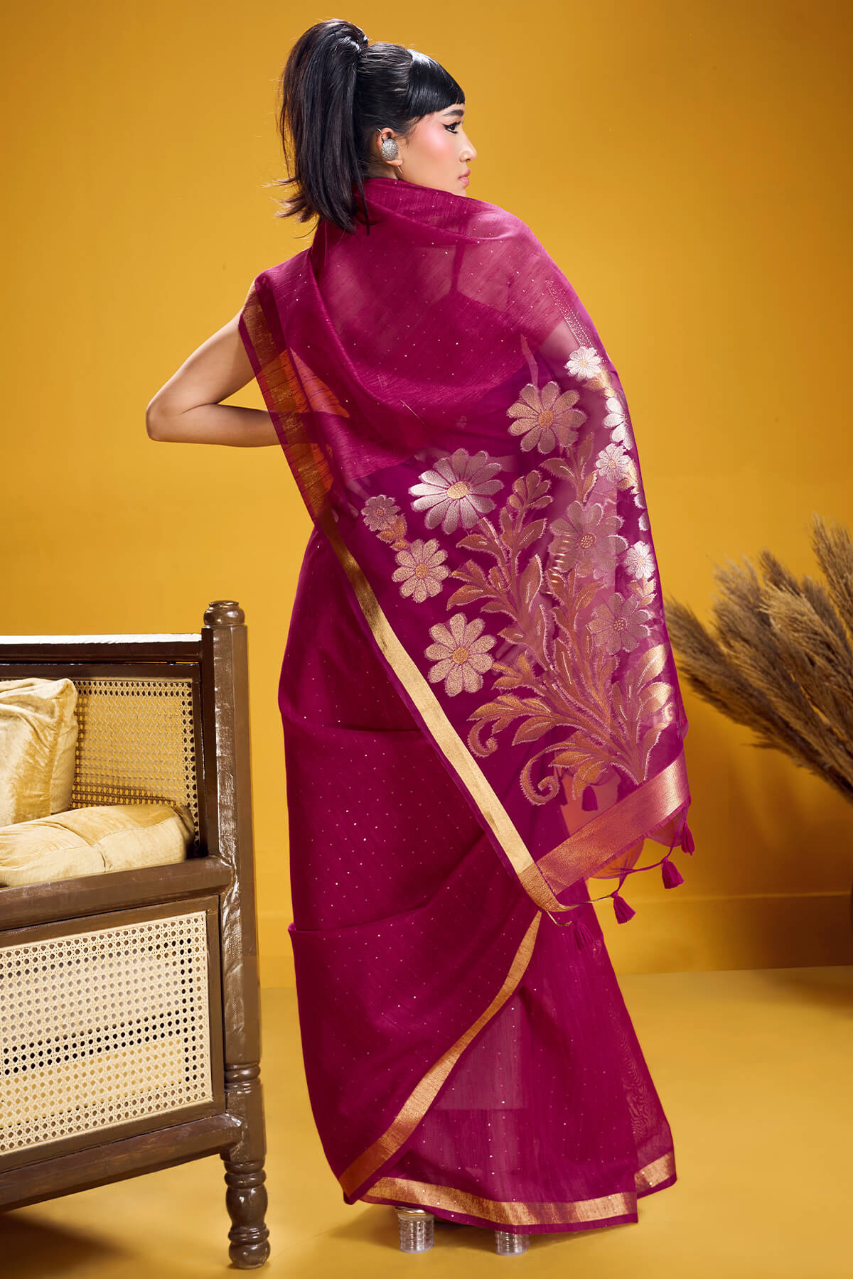 Mesmerising Dark Pink Pure Munga Cotton Silk Saree With Palimpsest Blouse Piece