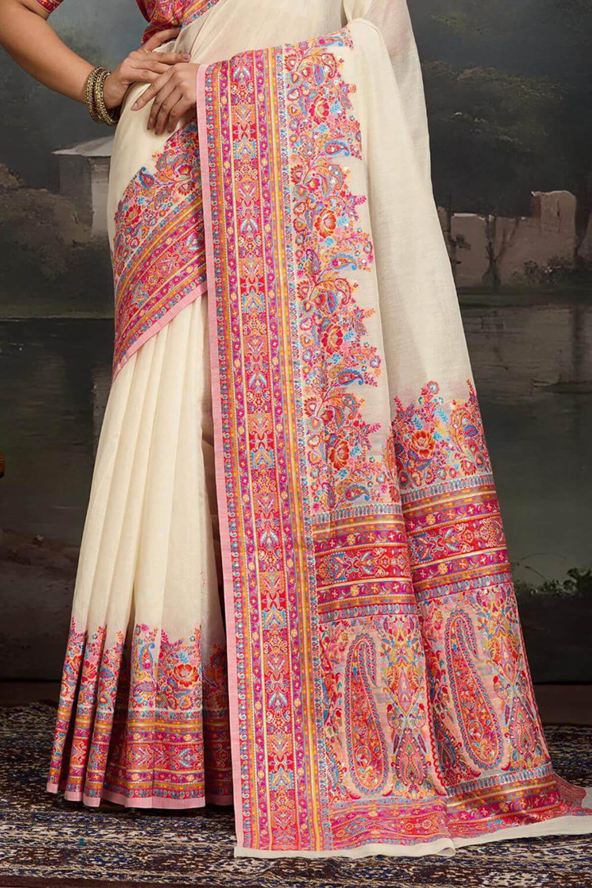Serendipity Beige Pashmina saree With Luxuriant Blouse Piece