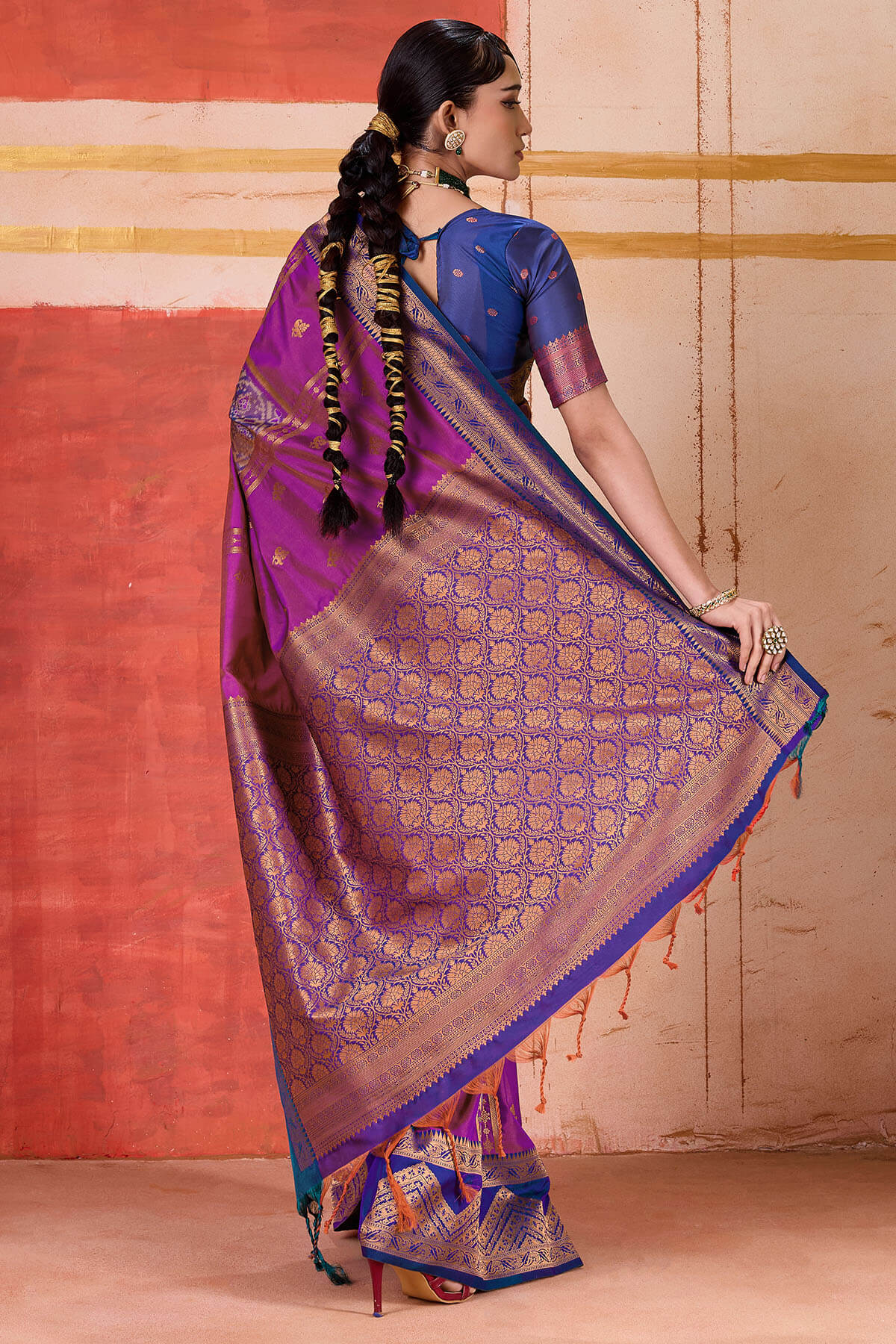 Capricious Wine Pure Zari Weaving Banarasi Silk Saree With Stylish Blouse Piece