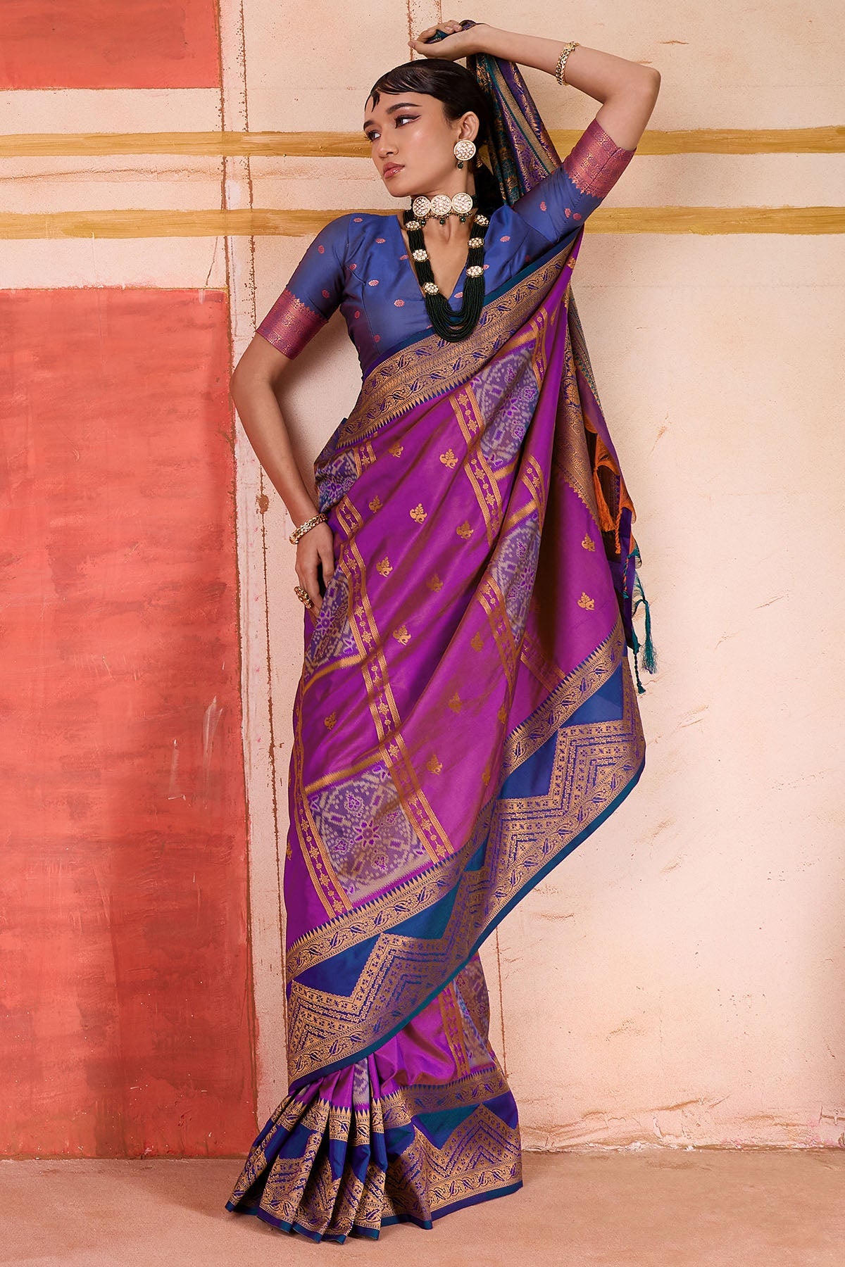 Capricious Wine Pure Zari Weaving Banarasi Silk Saree With Stylish Blouse Piece