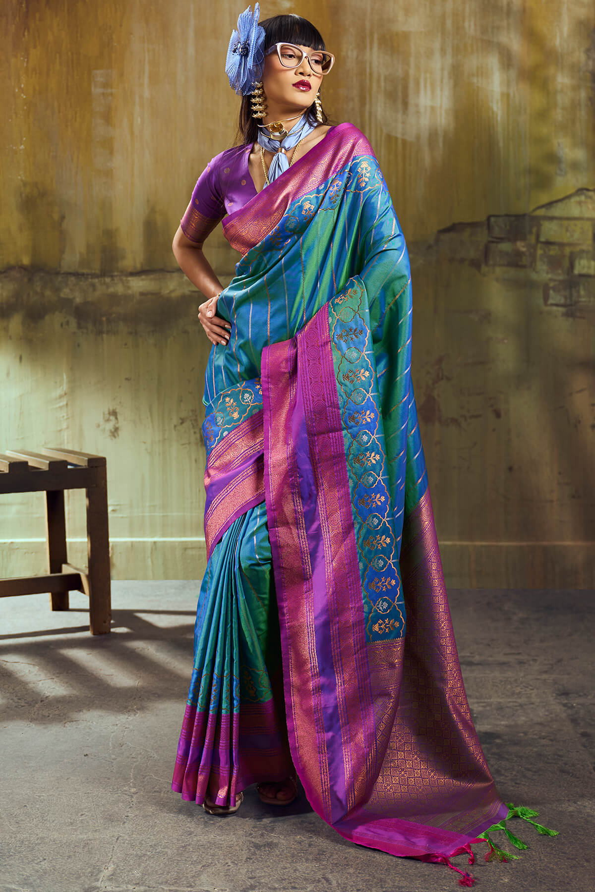 Brood Rama Pure Zari Weaving Banarasi Silk Saree With Sophisticated Blouse Piece