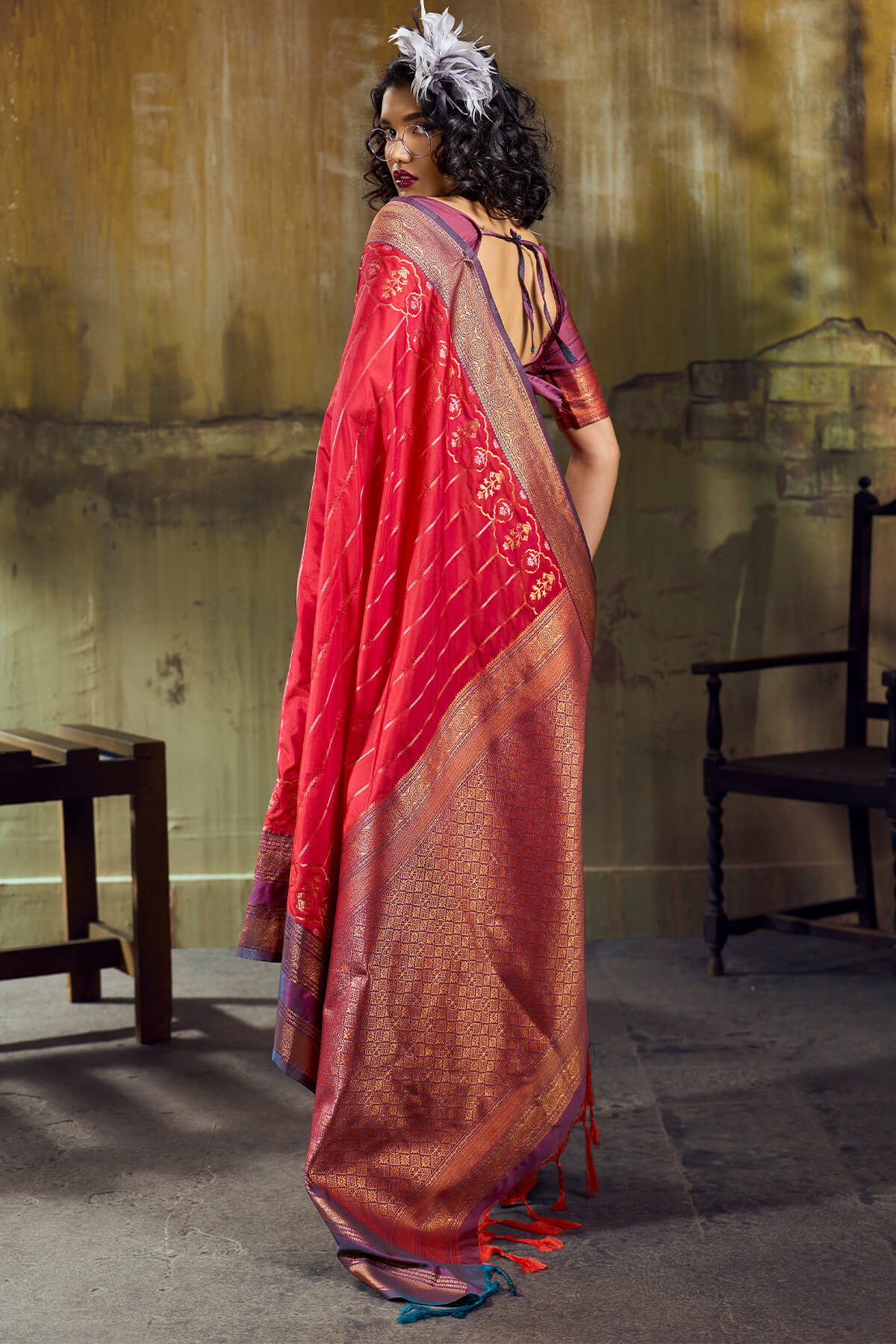 Fairytale Dark Pink Pure Zari Weaving Banarasi Silk Saree With Fantabulous Blouse Piece