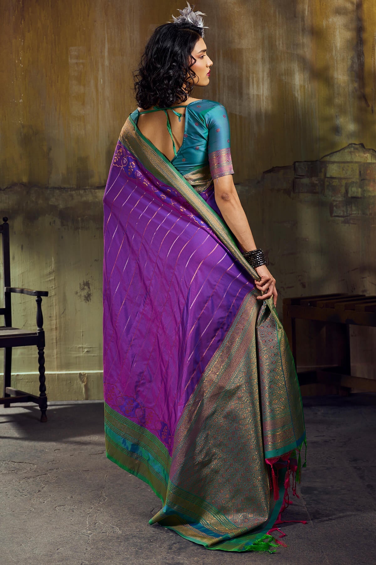 Gleaming Purple Pure Zari Weaving Banarasi Silk Saree With Assemblage Blouse Piece