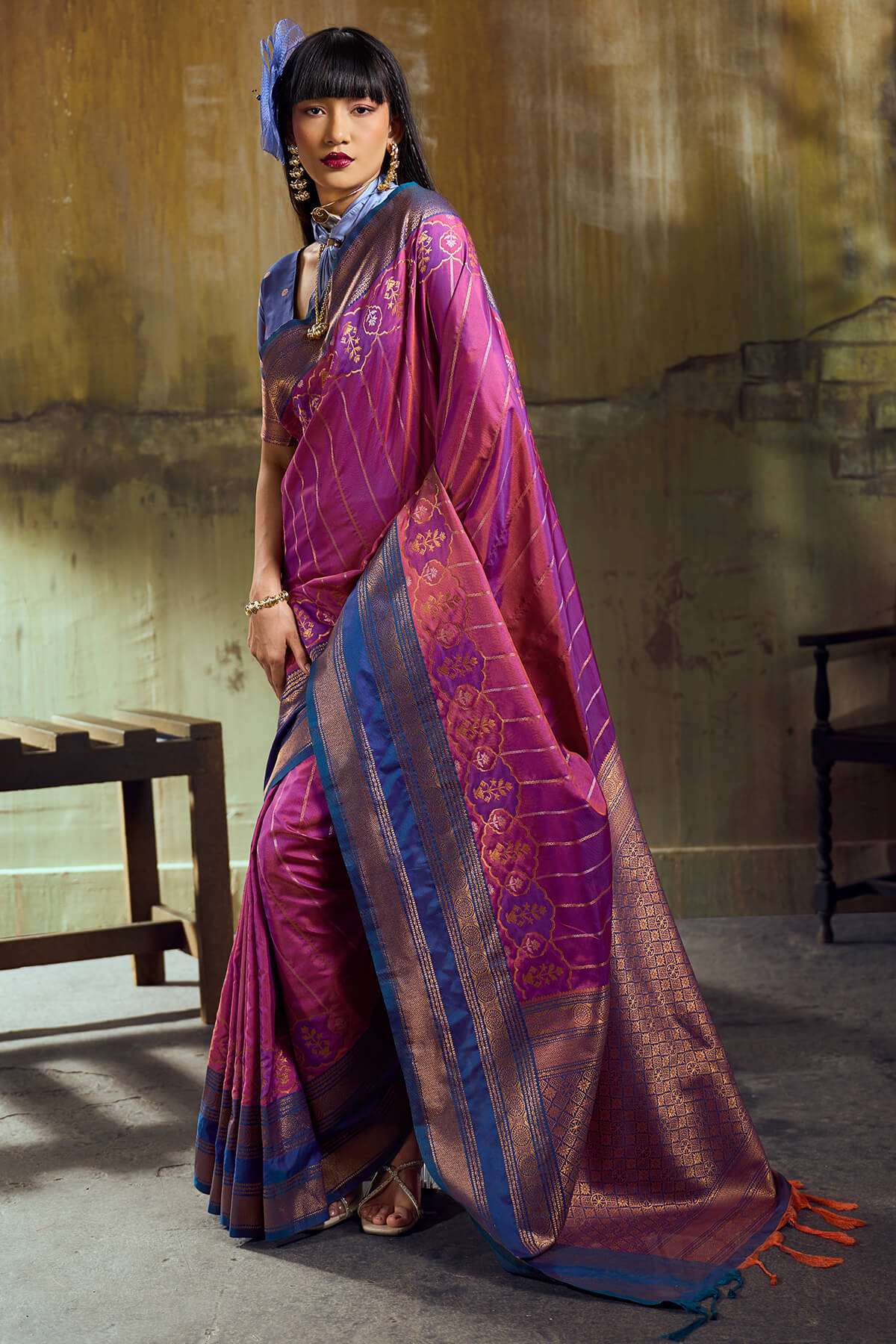 Beleaguer Magenta Pure Zari Weaving Banarasi Silk Saree With Zephyr Blouse Piece