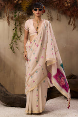 Winsome Beige Pure Munga Cotton Saree With Majesty Blouse Piece
