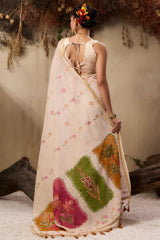Pulsating Beige Pure Munga Cotton Saree With Splendorous Blouse Piece