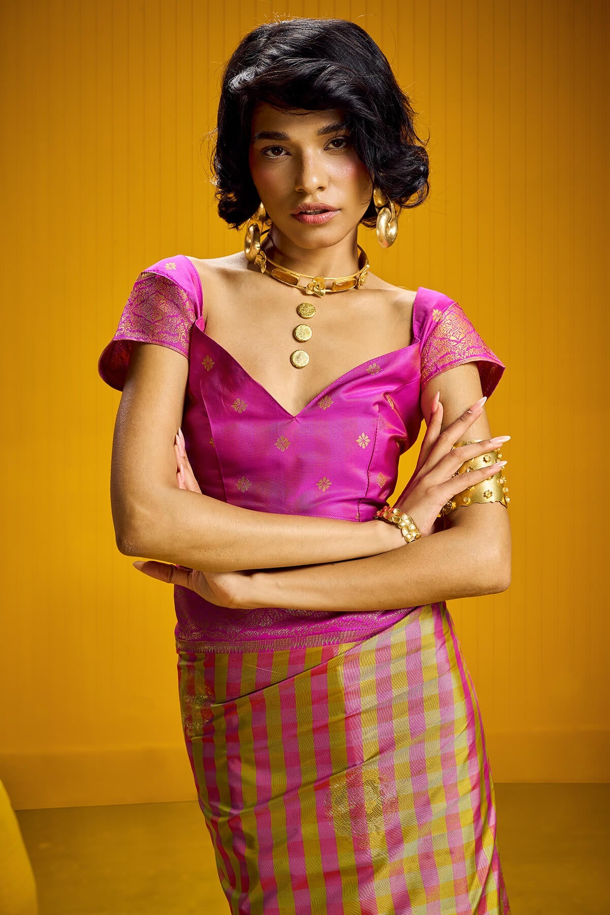 Delectable Yellow Two Tone Chex Banarasi Silk Saree With Hypnotic Blouse Piece