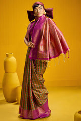 Allure Pink Two Tone Chex Banarasi Silk Saree With Comely Blouse Piece