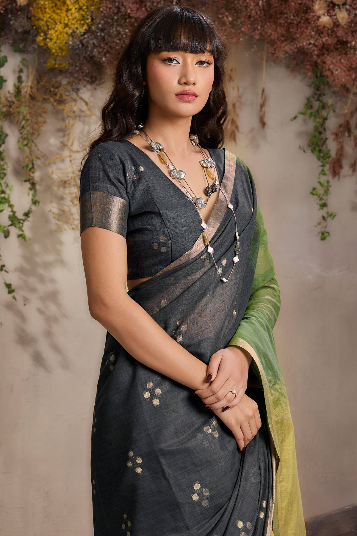 Flaunt Black and Green Viscose Cotton Silk Saree With Vibrant Blouse Piece