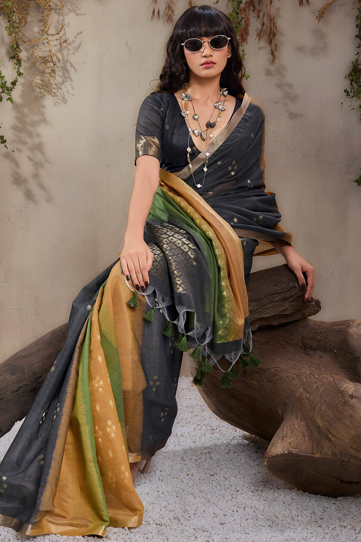 Beauteous Black and Mustard Viscose Cotton Silk Saree With Arresting Blouse Piece