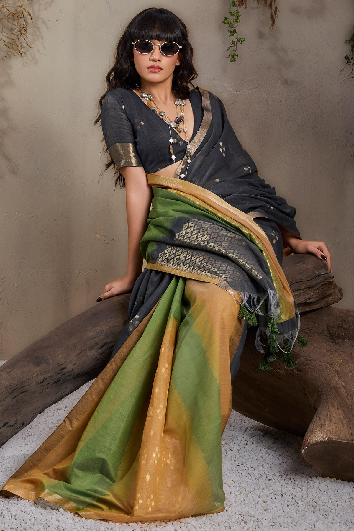 Beauteous Black and Mustard Viscose Cotton Silk Saree With Arresting Blouse Piece