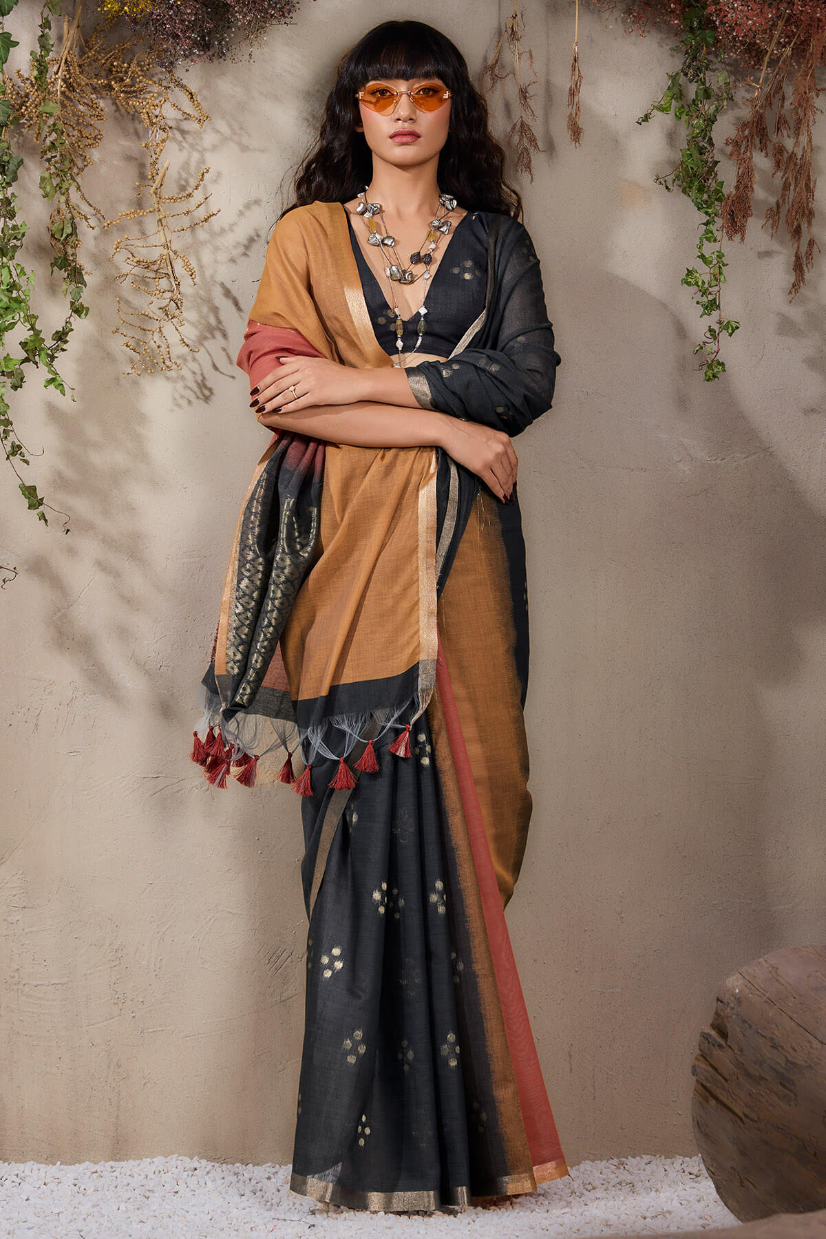 Quintessential Black and Brown Viscose Cotton Silk Saree With Fancifull Blouse Piece