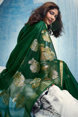 Stunner Green Pure Munga Cotton Silk Saree With Lustrous Blouse Piece