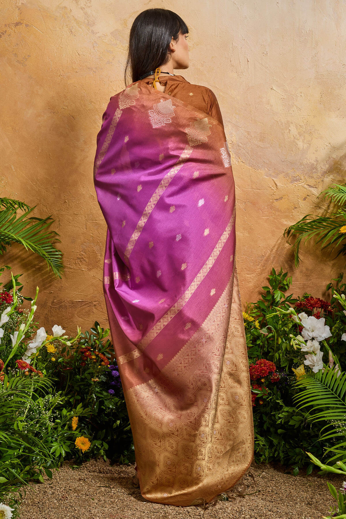 Blissful Magenta Banarasi Paper Silk Saree With Magnetic Blouse Piece