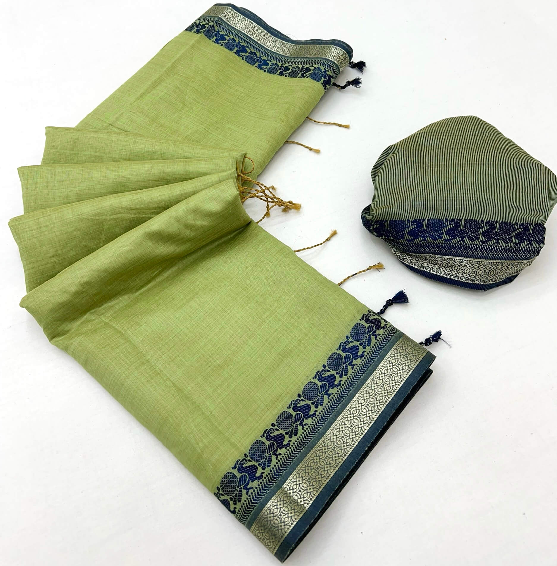 Lagniappe Pista Cotton Silk Saree With Resplendent Blouse Piece