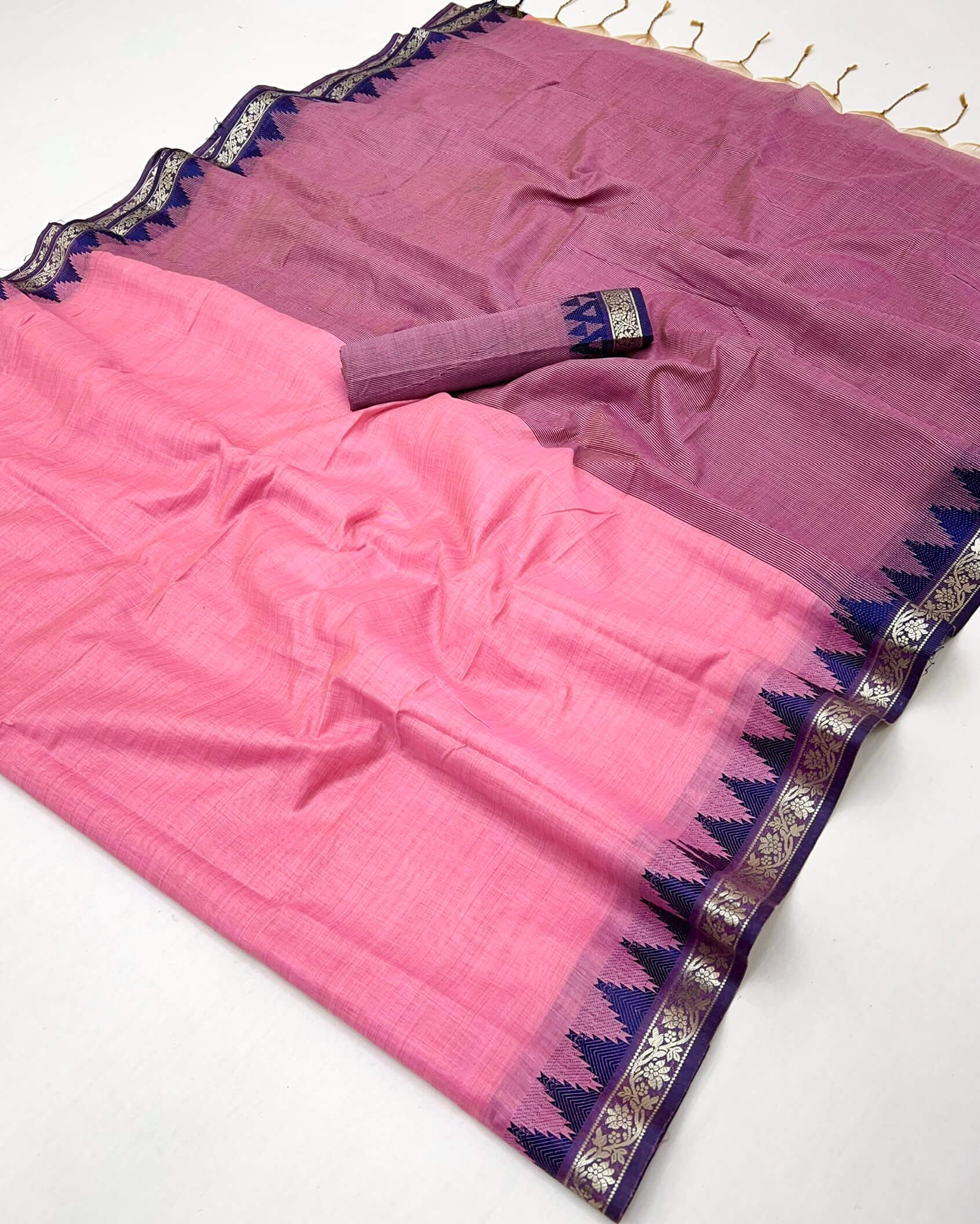 Beautiful Pink Cotton Silk Saree With Ethereal Blouse Piece