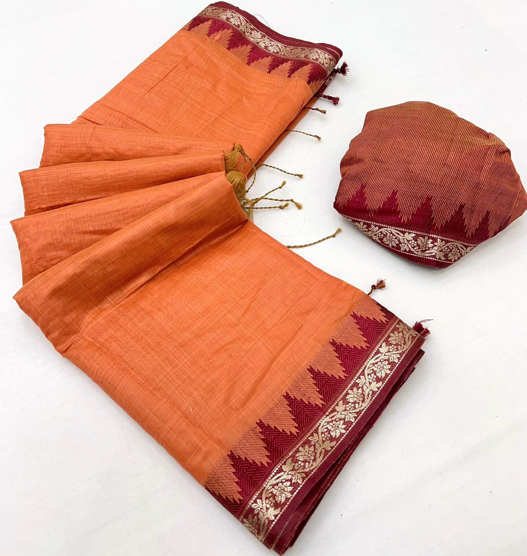 Energetic Orange Cotton Silk Saree With Designer Blouse Piece