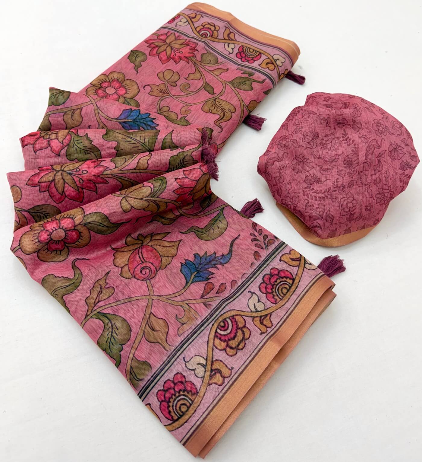 Invaluable Pink Printed Cotton Silk Saree With Fugacious Blouse Piece