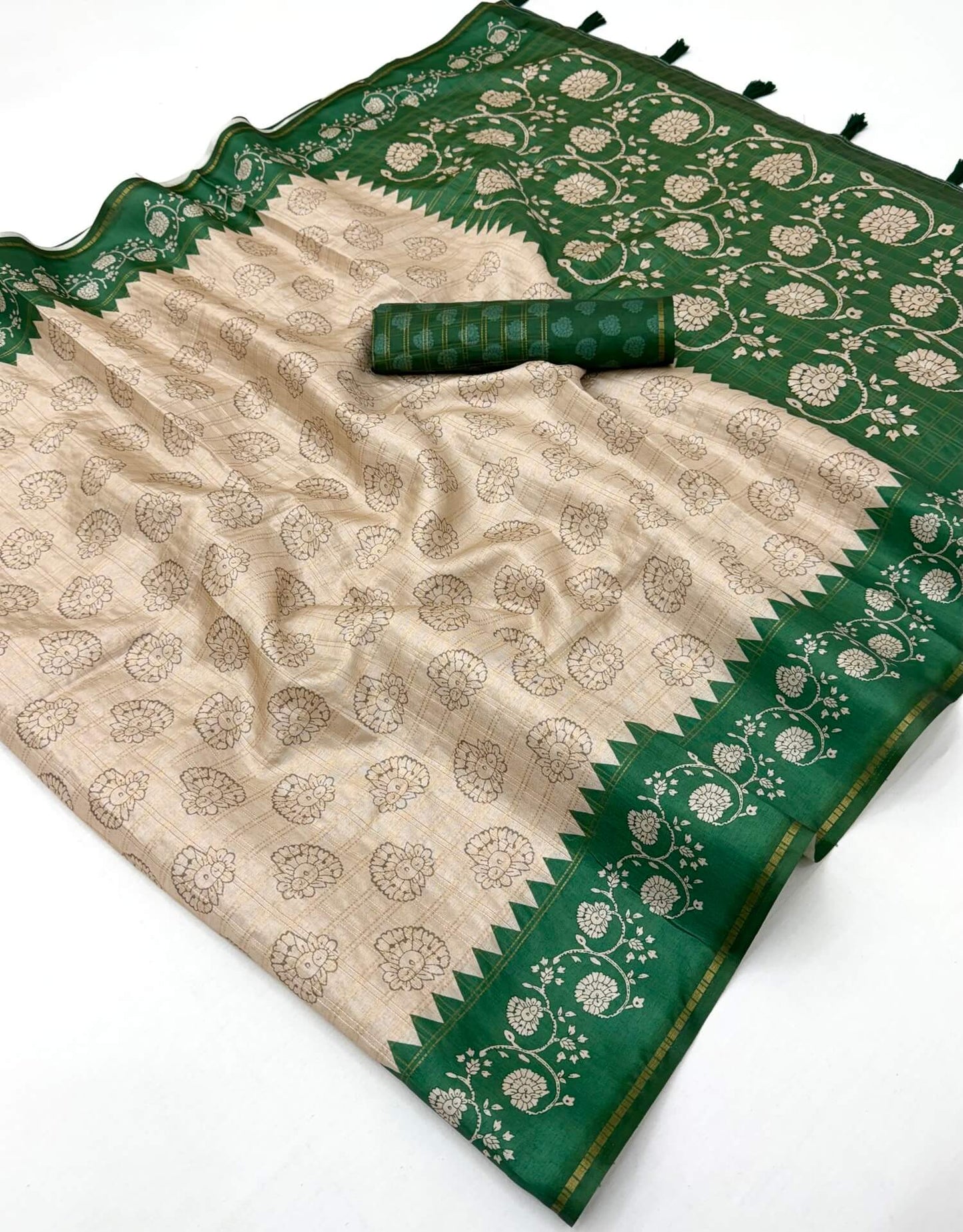 Delightful Beige Printed Tussar Silk Saree With Dissemble Blouse Piece