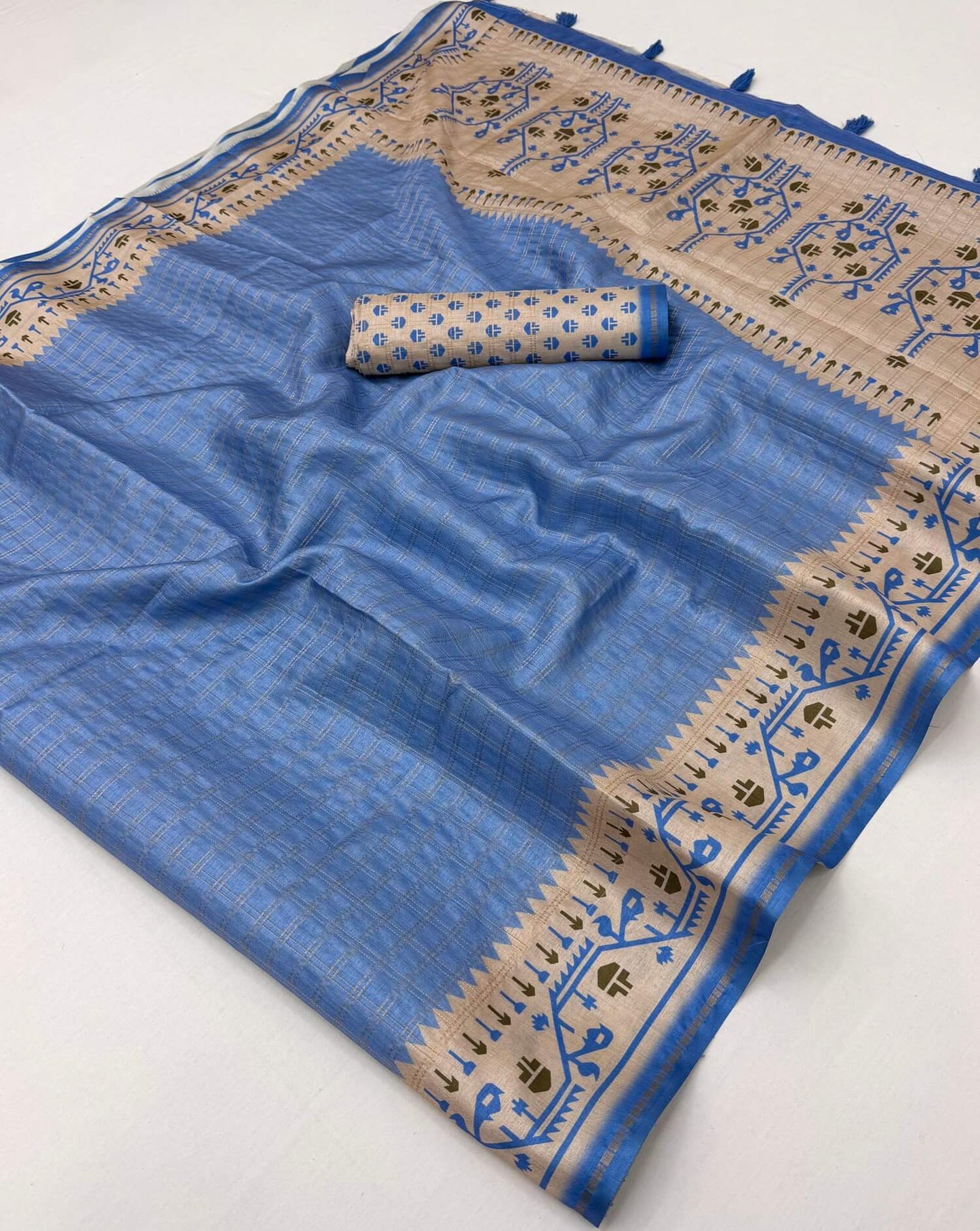 Glittering Blue Printed Tussar Silk Saree With Effulgent Blouse Piece