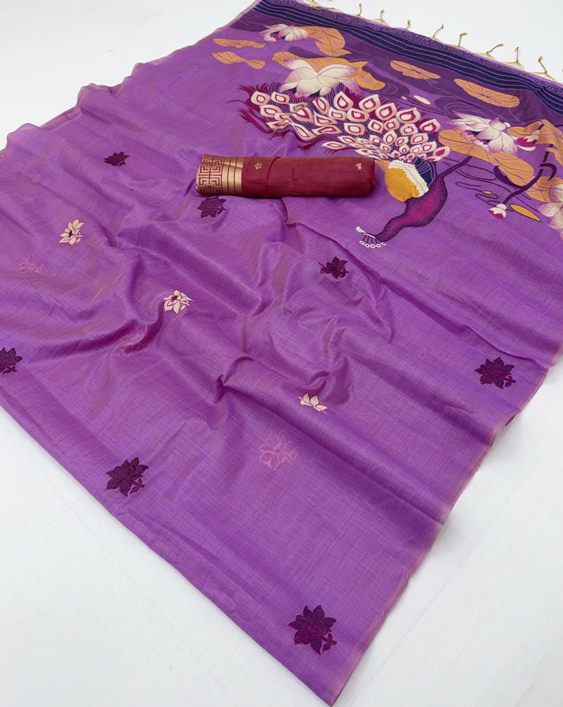 Appealing Lavender Pure Munga Cotton Silk Saree With Petrichor Blouse Piece
