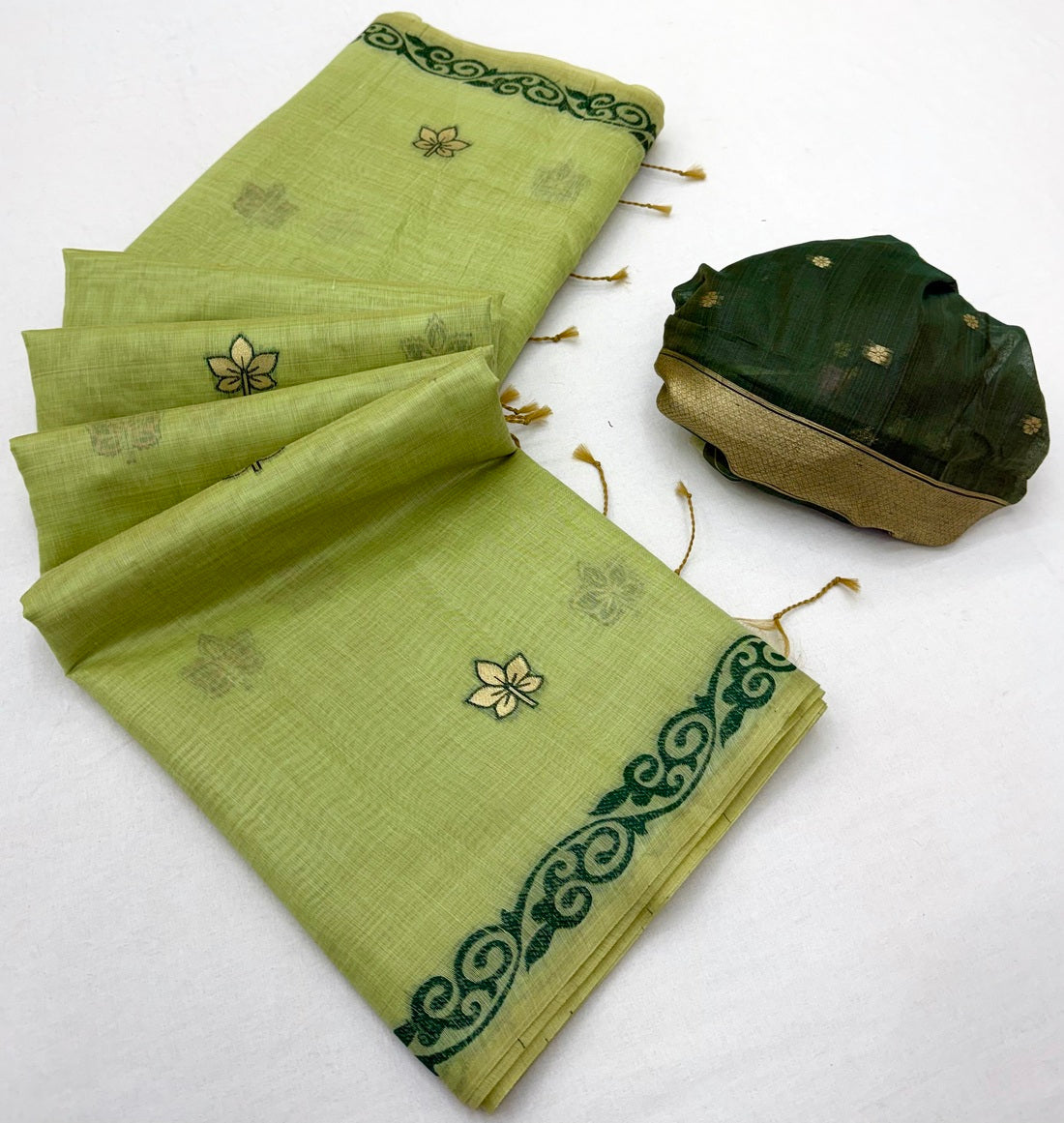 Surreptitious Pista Pure Munga Cotton Silk Saree With Desultory Blouse Piece