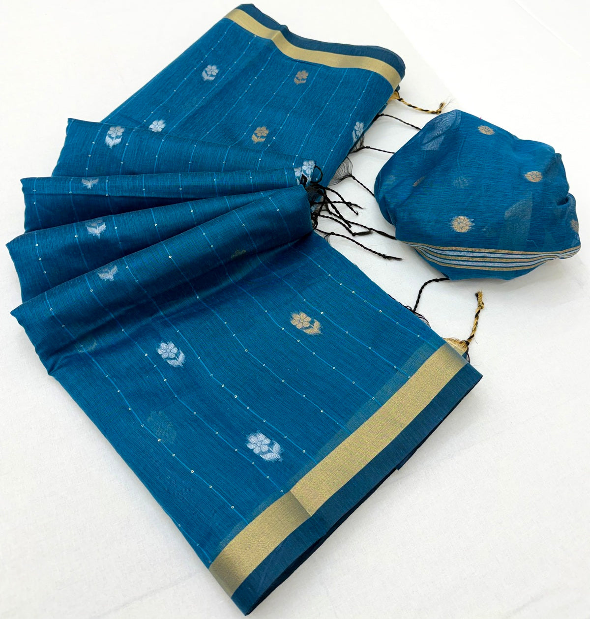 Enthralling Blue Pure Munga Cotton Saree With Embellished Blouse Piece