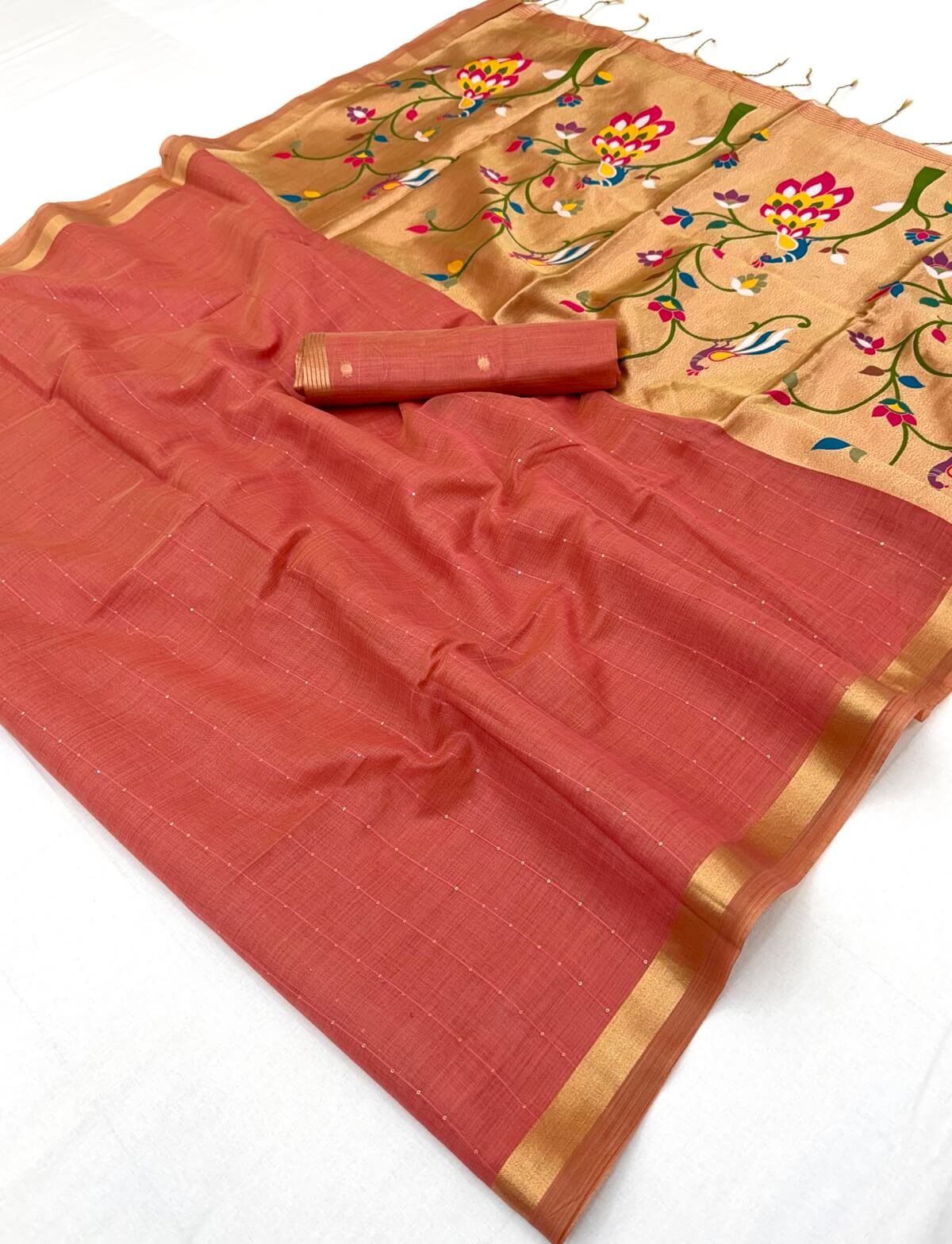 Beauteous Peach Linen Silk Paithani Saree With Denouement Blouse Piece