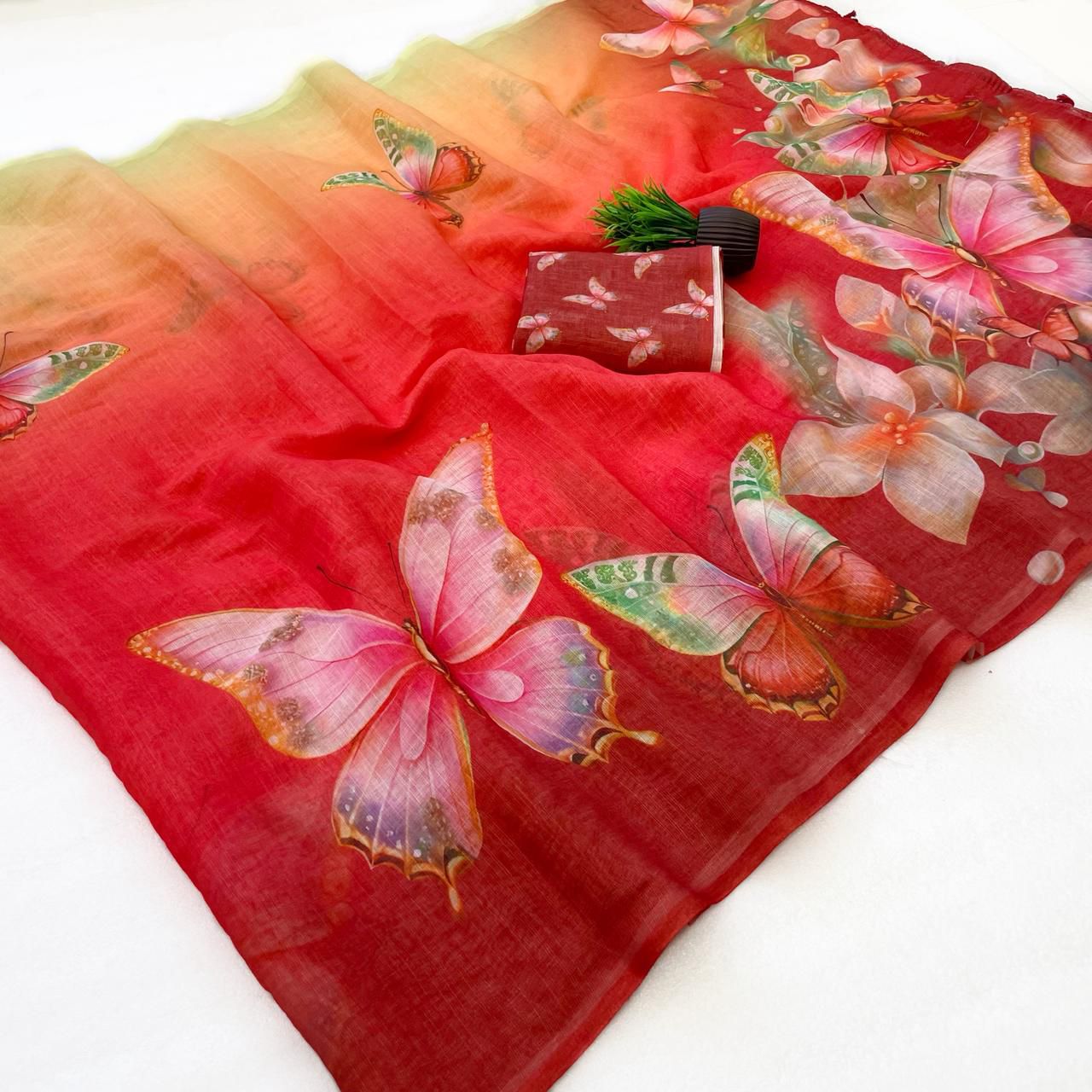 Vestigial Multicolor Printed Linen Silk Saree With Angelic Blouse Piece
