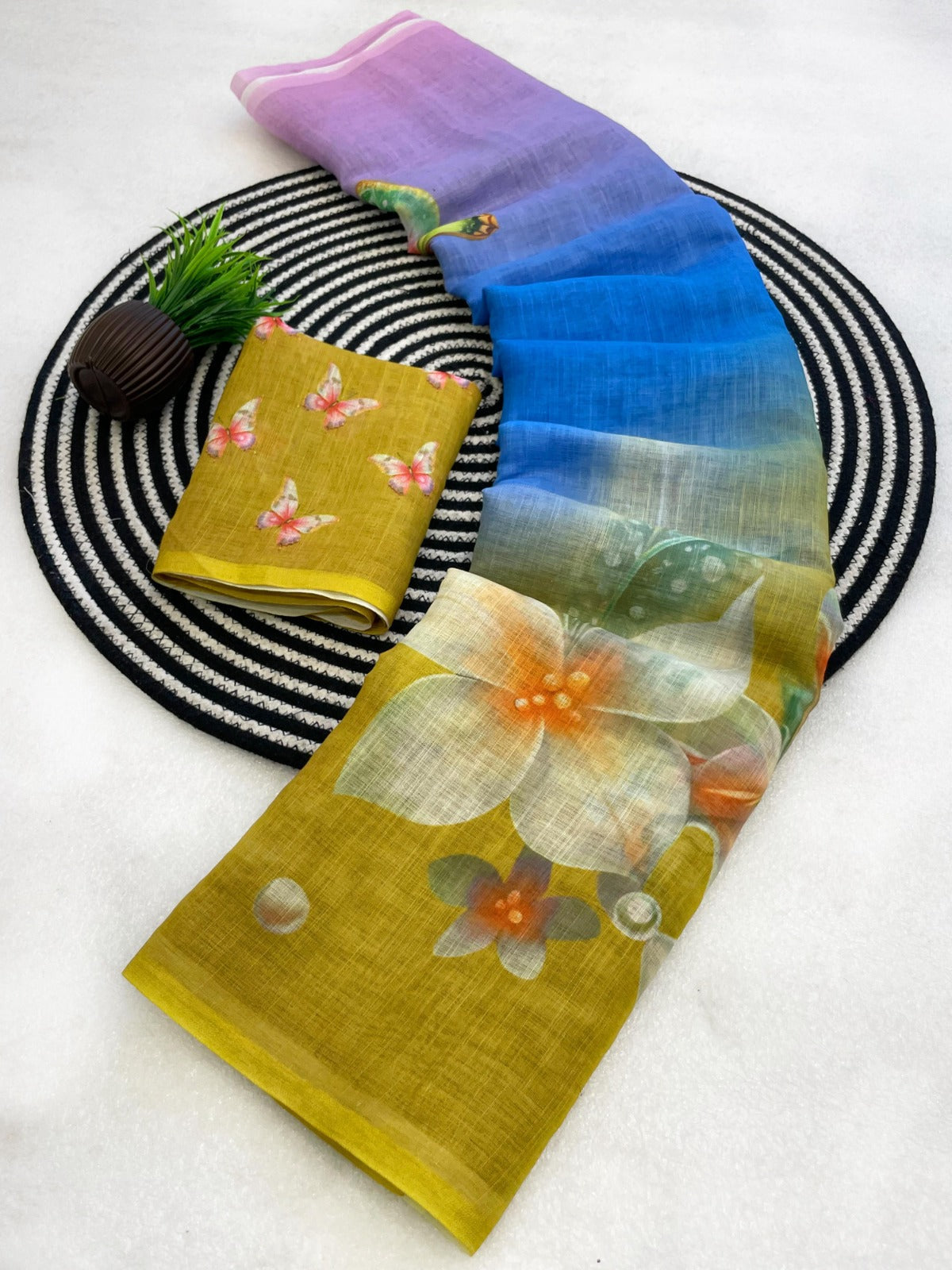 Traditional Multicolor Printed Linen Silk Saree With Intricate Blouse Piece